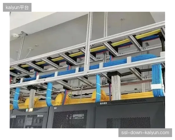 伯纳乌球场全面并轨开放标准以精简核心机房布线
